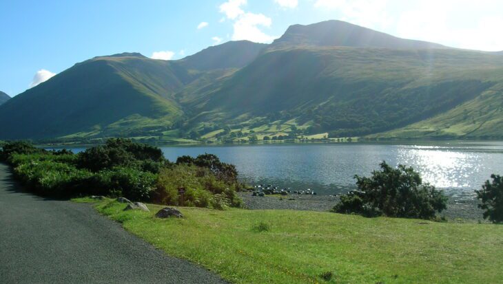 A scenic mountain view